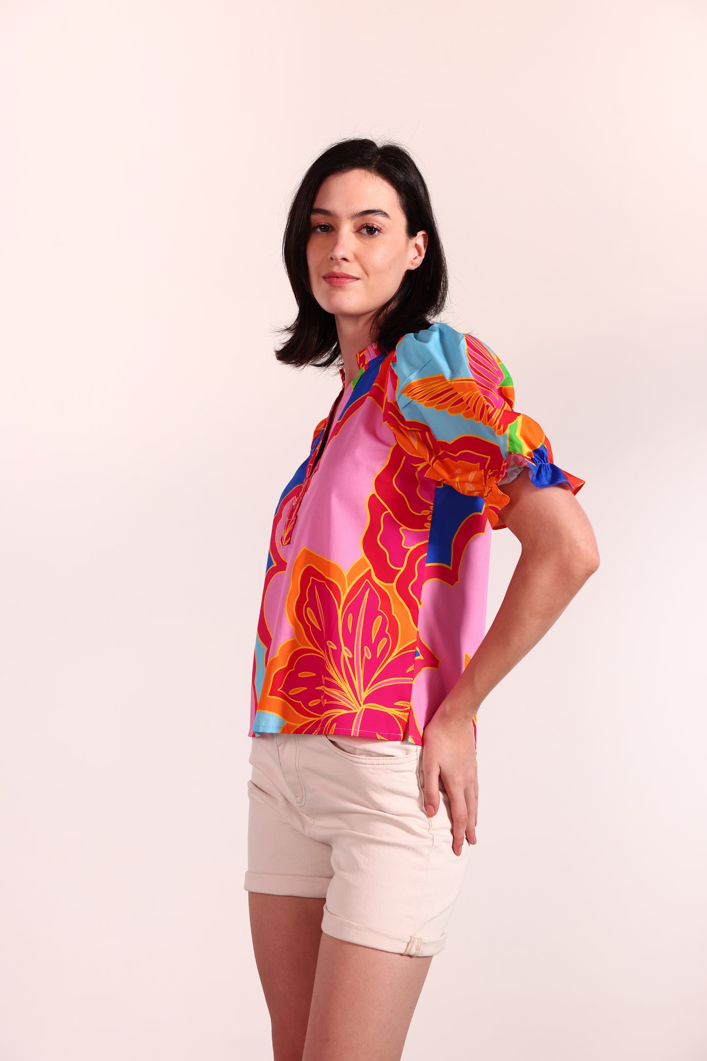 BIG FLORALS AMY TOP