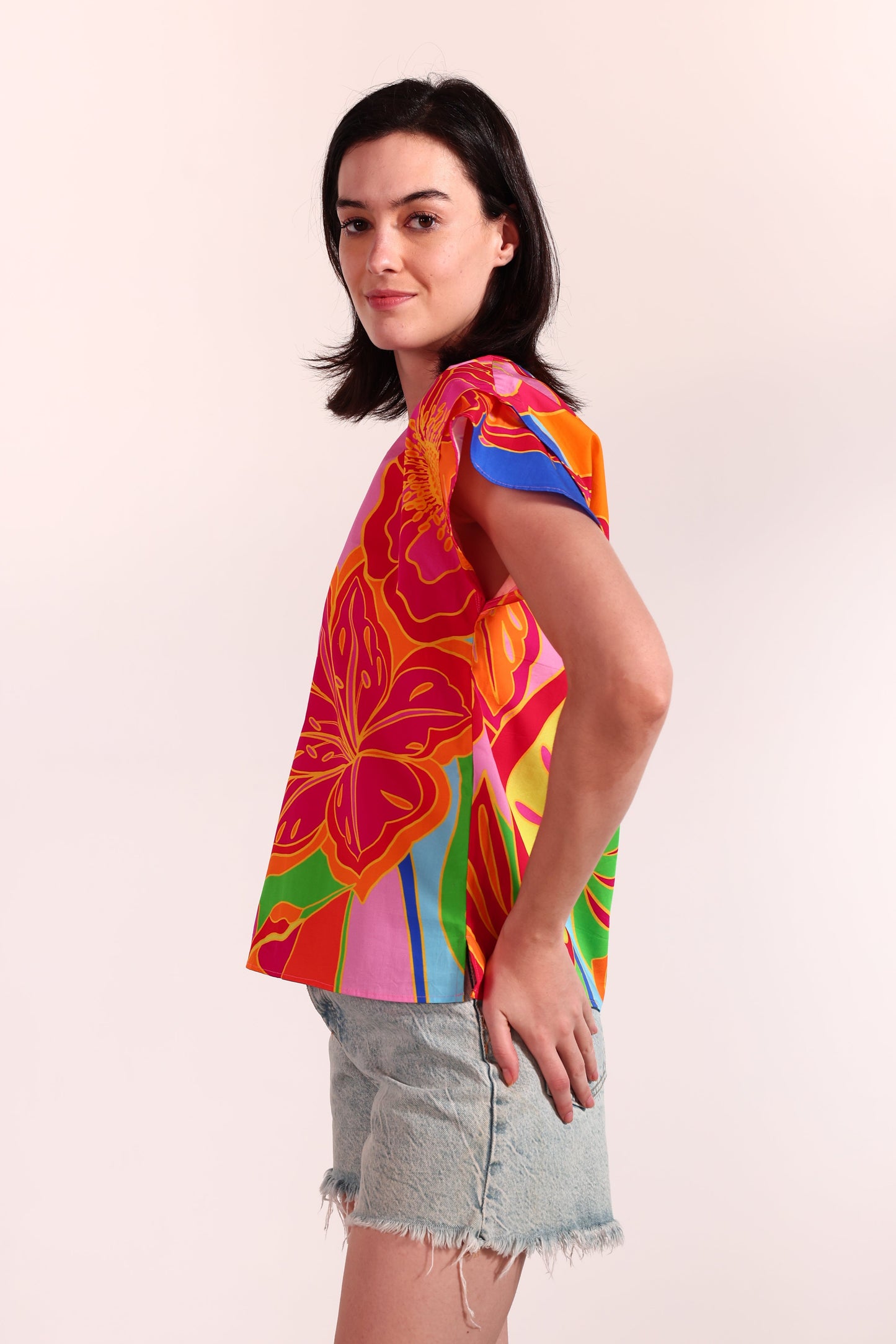 BIG FLORALS JOY TOP