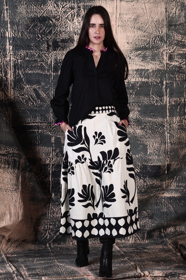 BLACK FOLIAGE ADA SKIRT