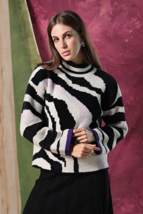 BLACK RAINE SWEATER