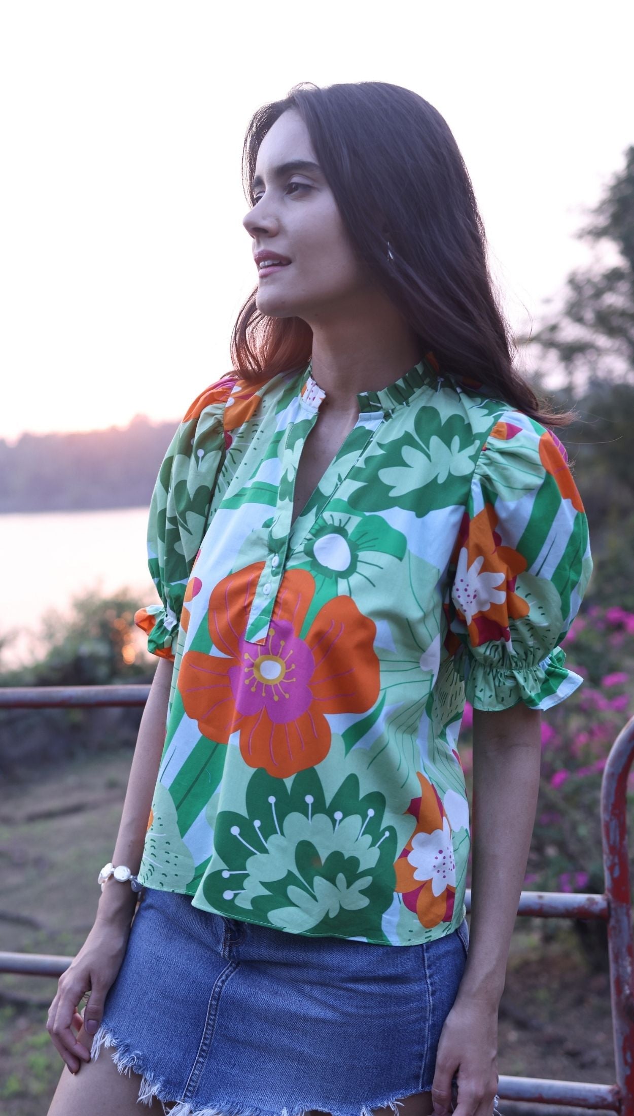FLORAL POPS AMY Top