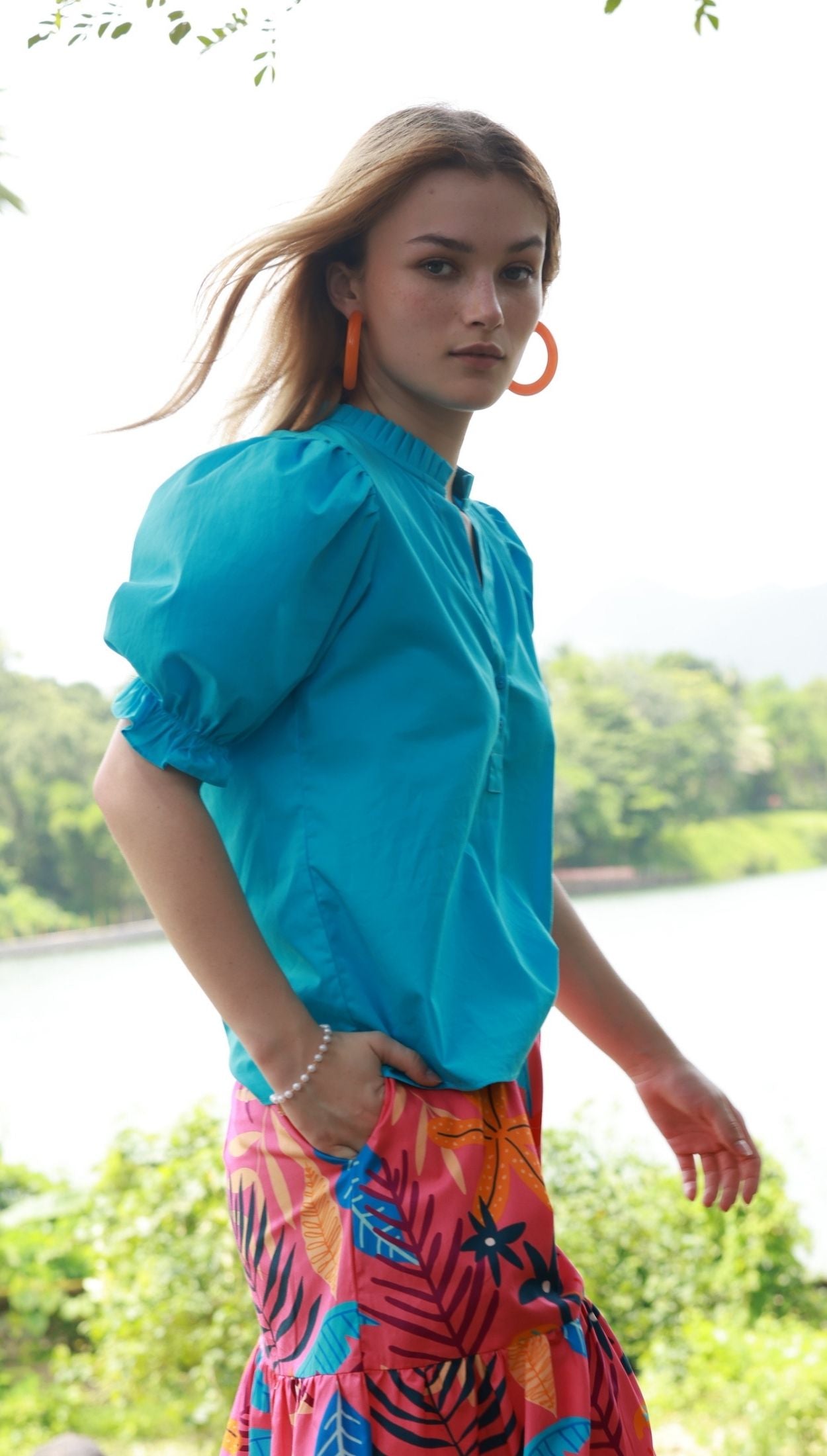 AQUA ISLA Top