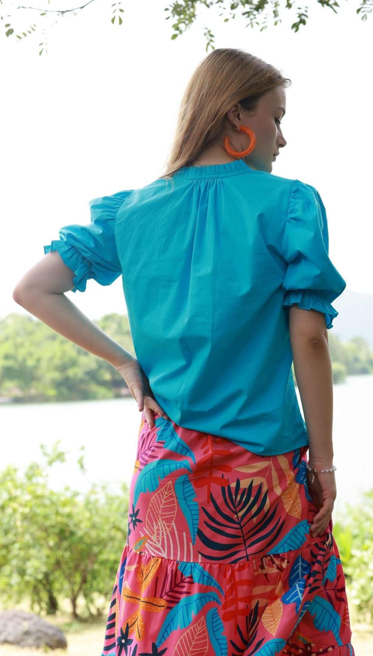 AQUA ISLA Top