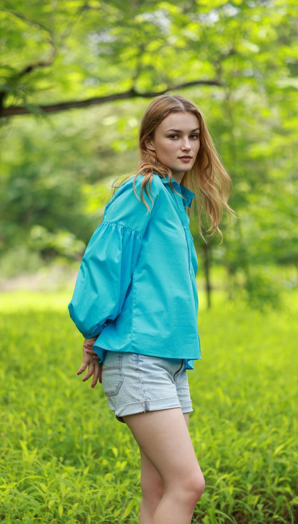 AQUA LOIS Top