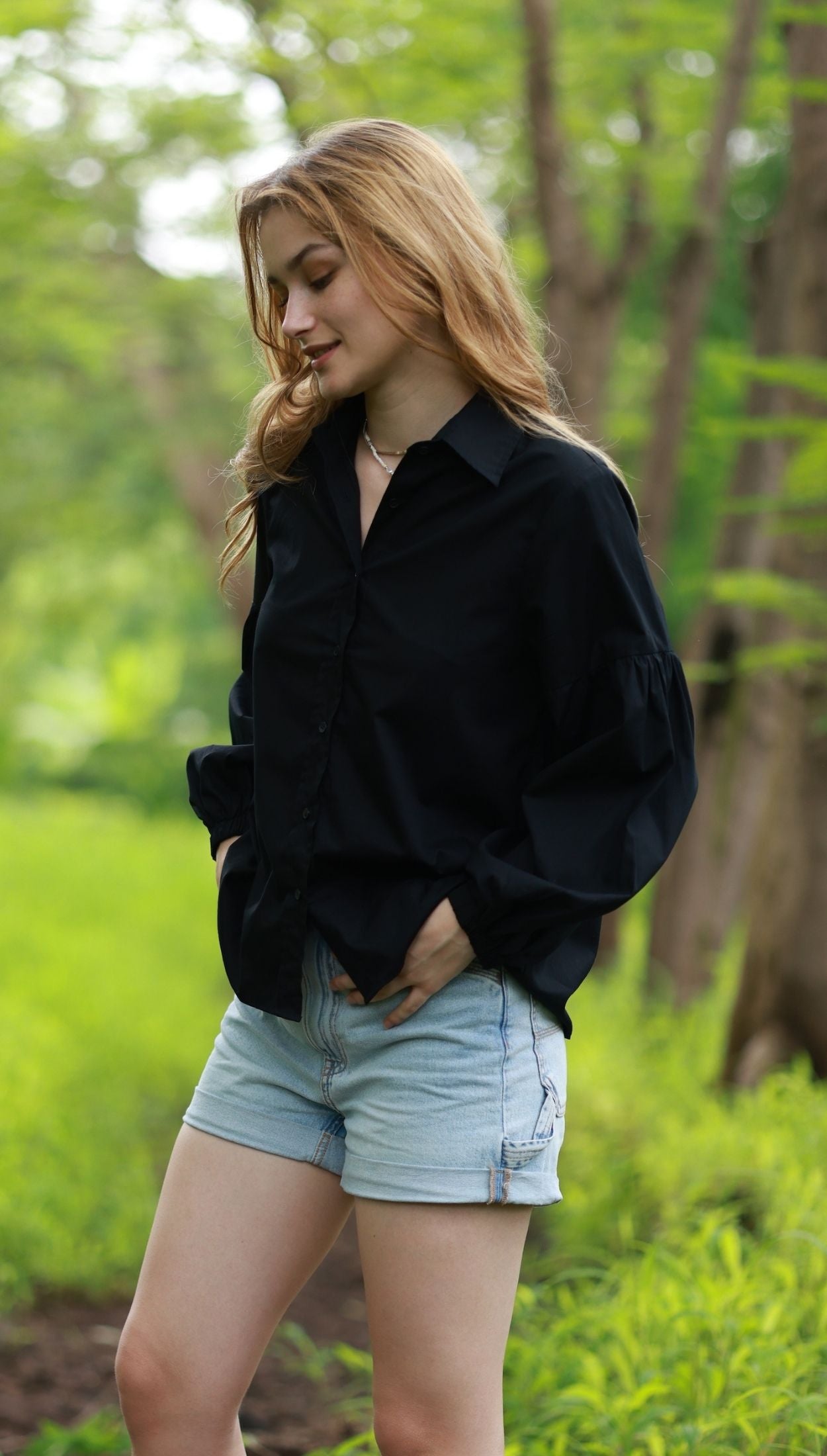 BLACK LOIS TOP