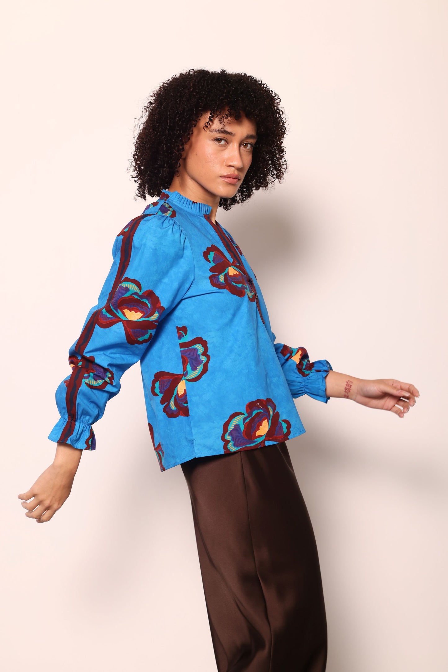 FLORAL DREAMS ASHLEY TOP