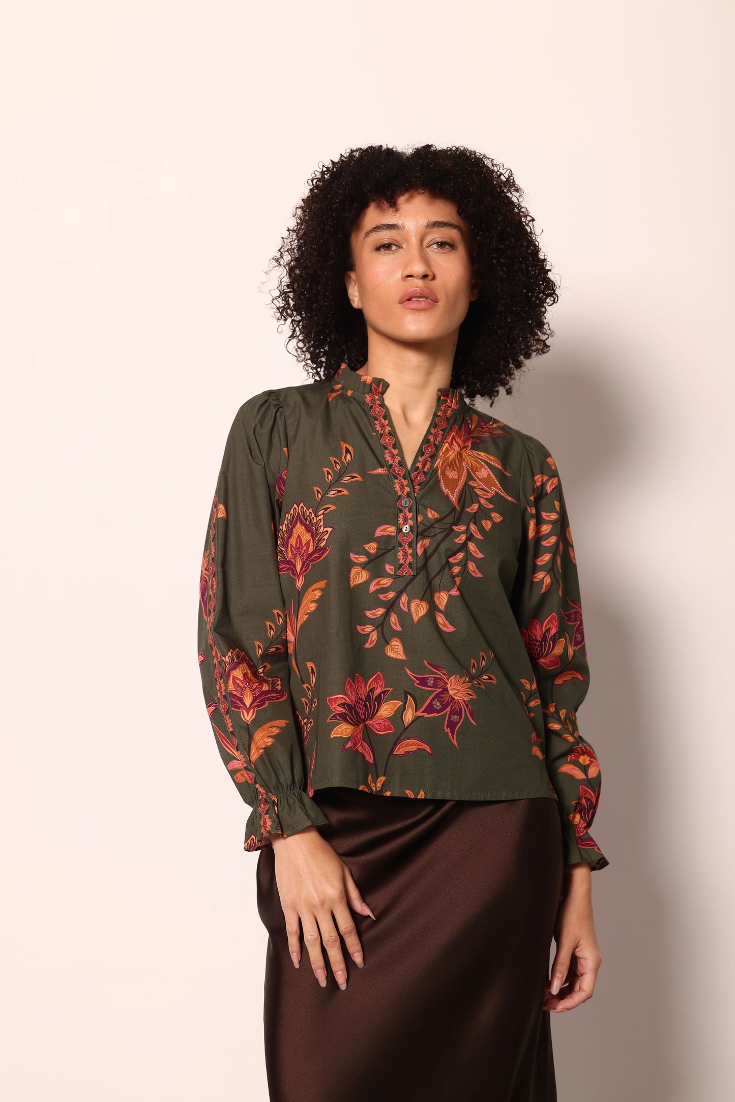 OLIVE TRAILS ASHLEY TOP