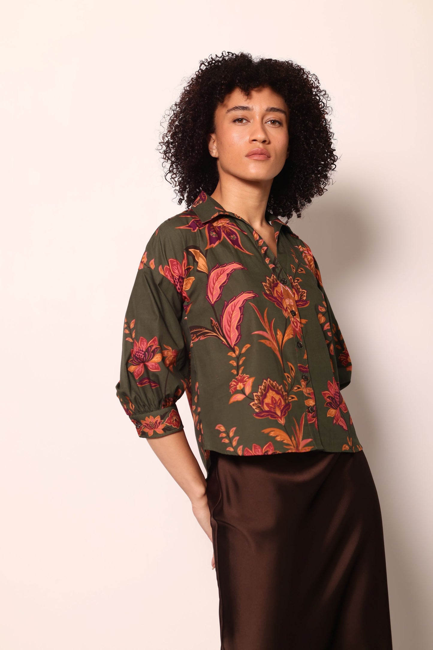 OLIVE TRAILS ELSA TOP