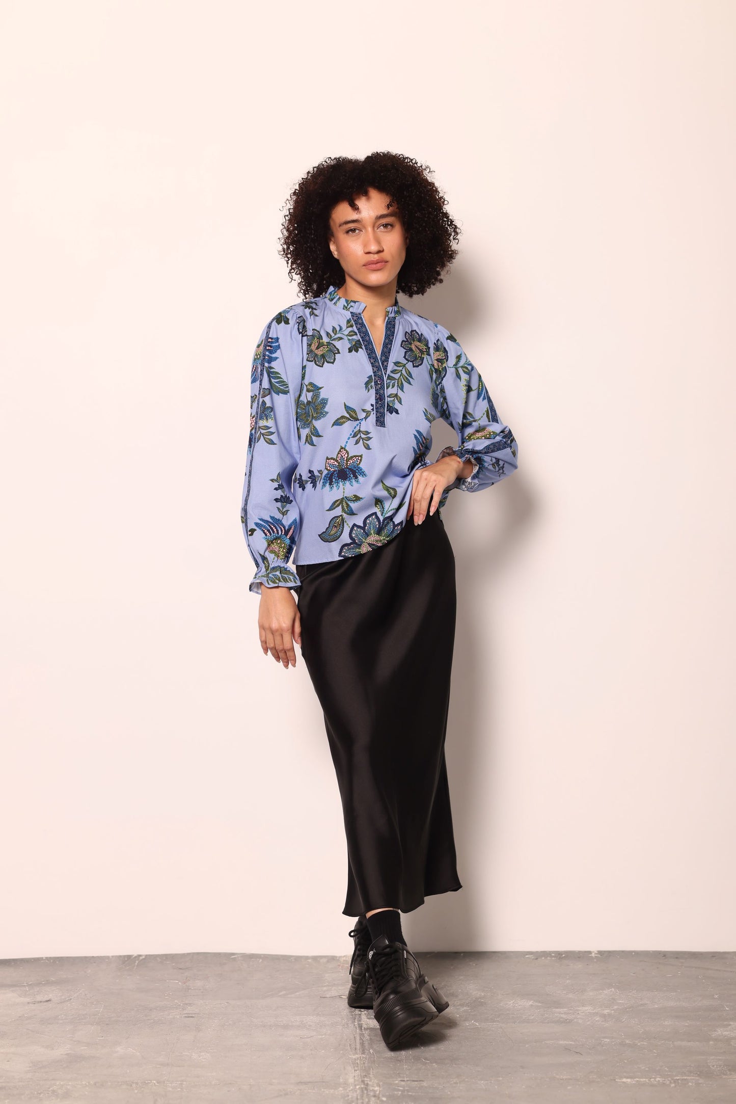 PERIWINKLE MOSAIC ASHLEY TOP