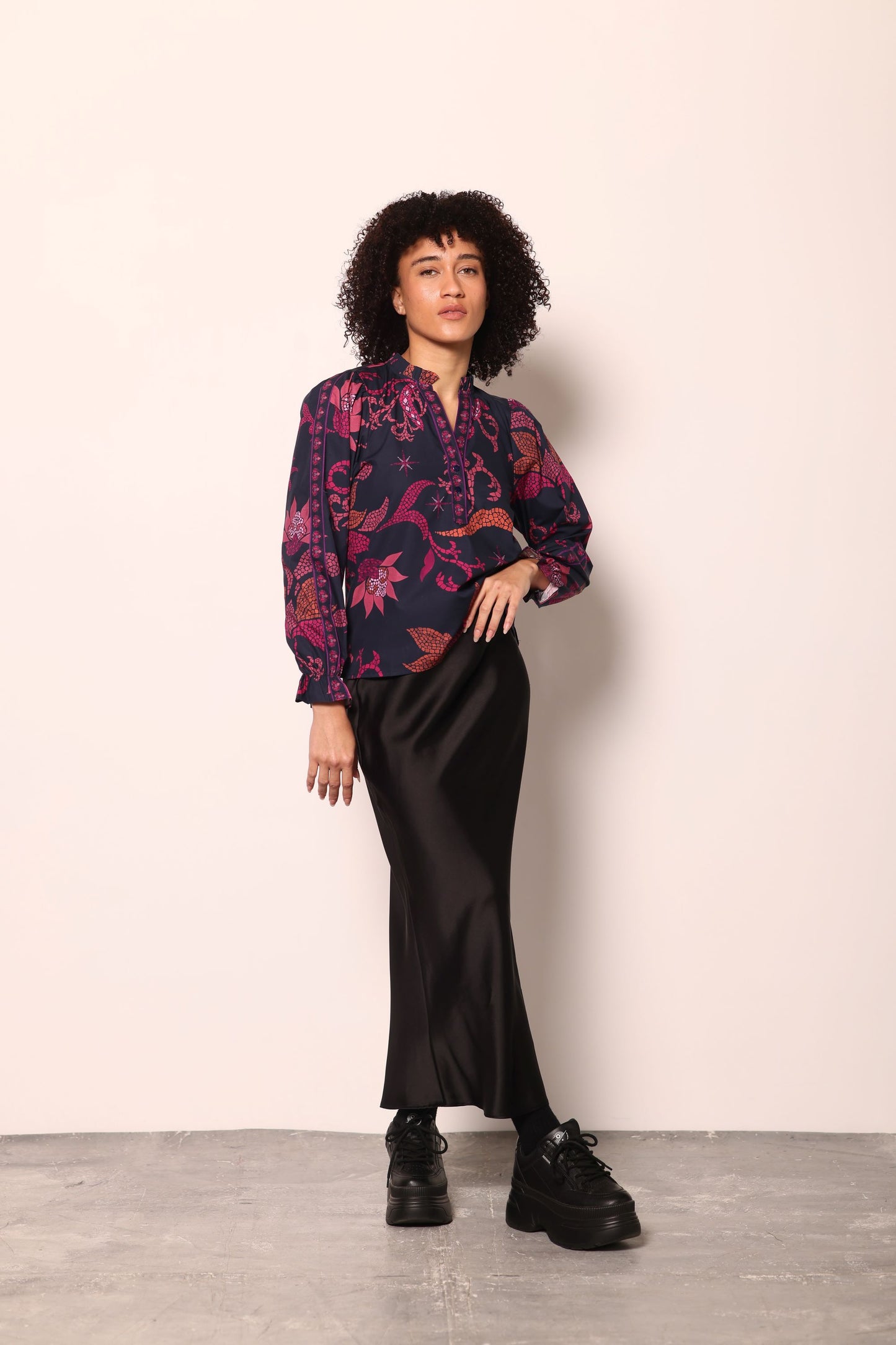 MIDNIGHT MOSAIC ASHLEY TOP