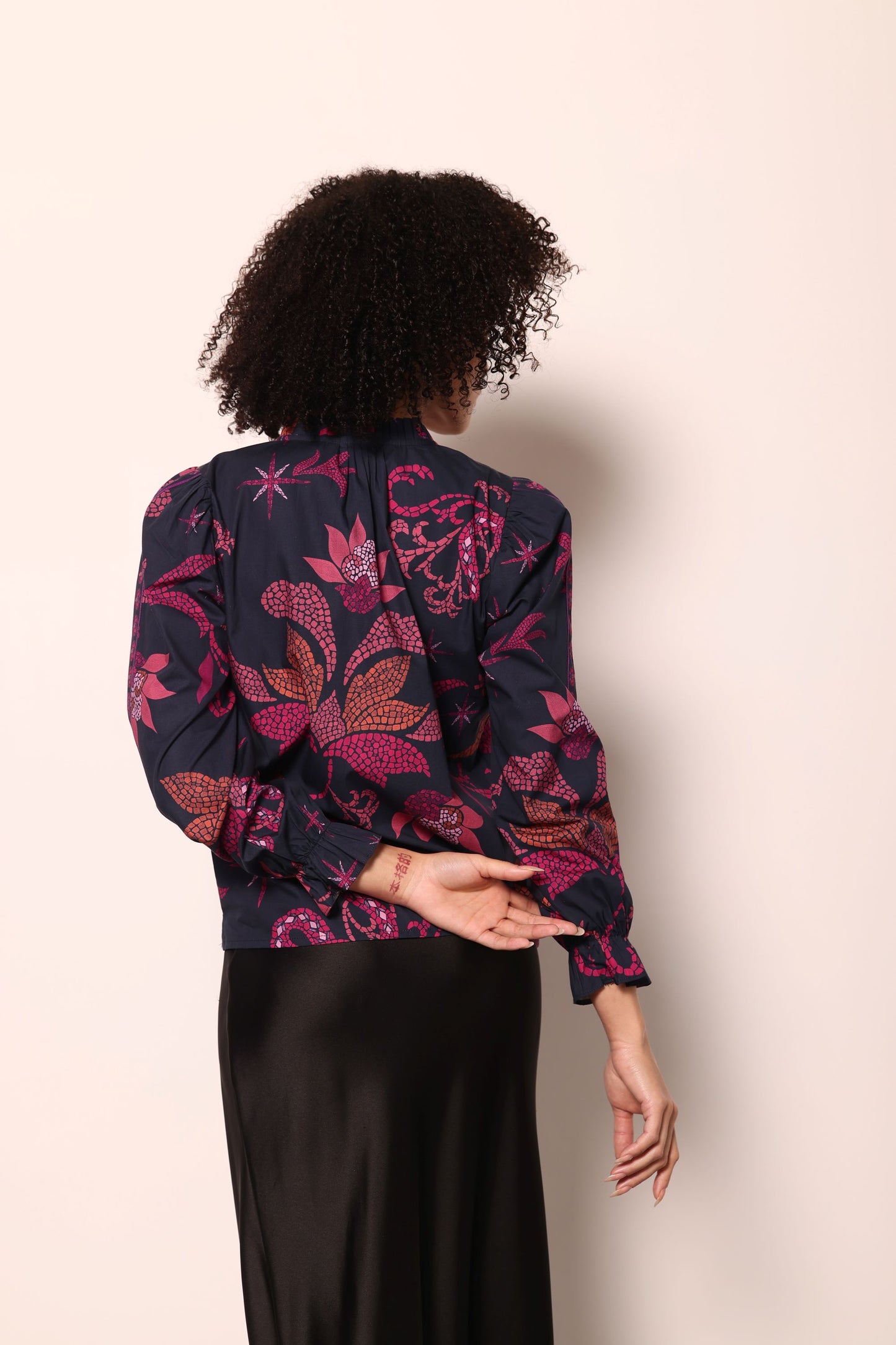 MIDNIGHT MOSAIC ASHLEY TOP