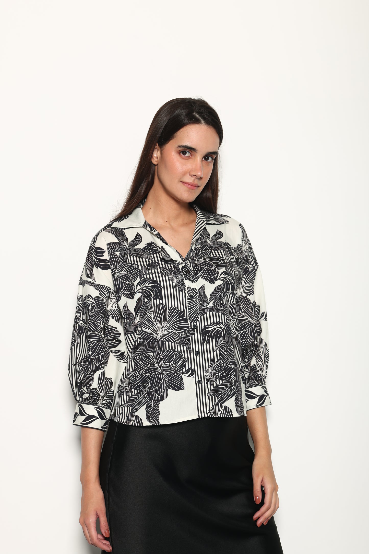 NOIR FLORALS ELSA TOP