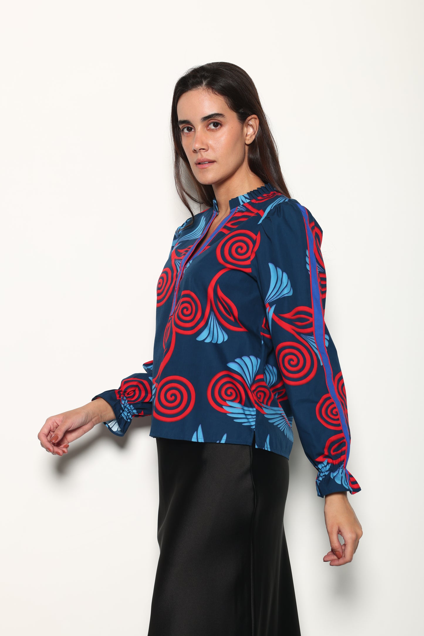INDIGO FEATHERS ASHLEY TOP