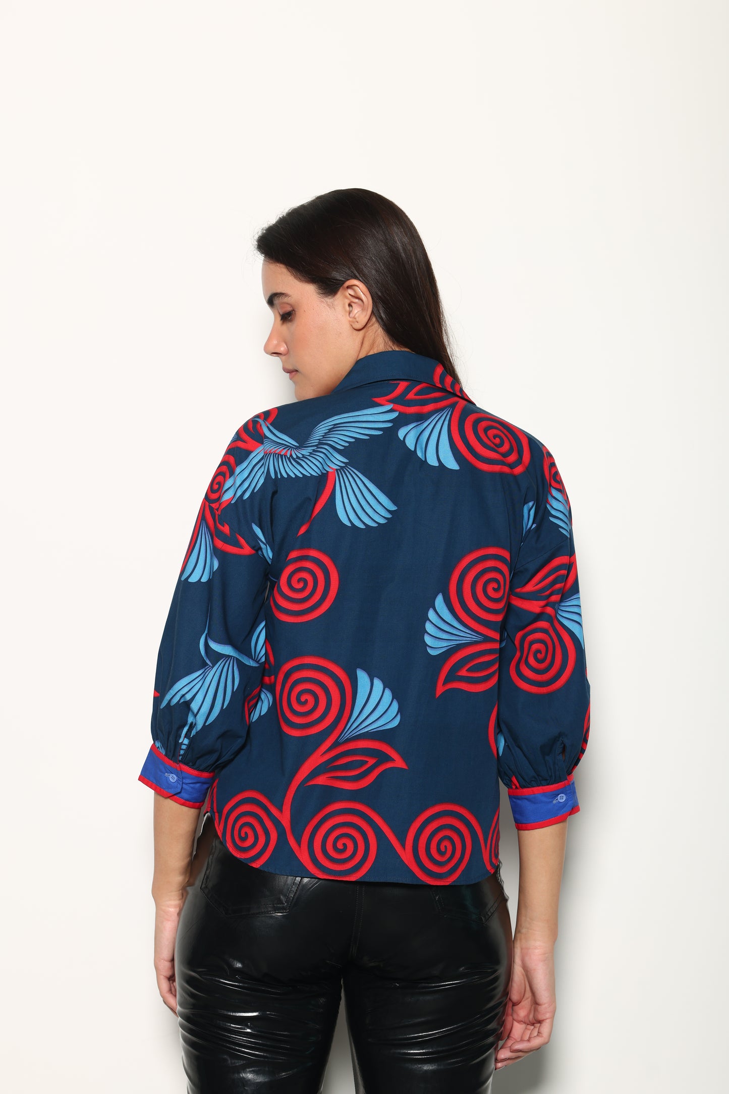 INDIGO FEATHERS ELSA TOP